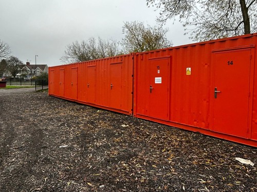 40ft 8ft shipping - x,