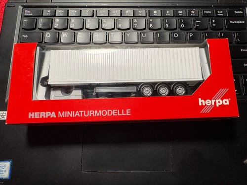 Herpa 075985 40ft high - high, cube